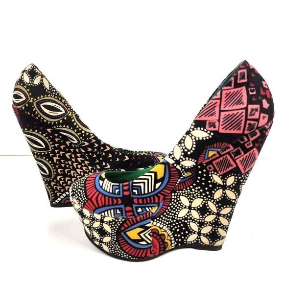 Lovely People African Print Ankara Fabric Round Toe Wedges 6" Pumps Heels sz 7 - Picture 5 of 8